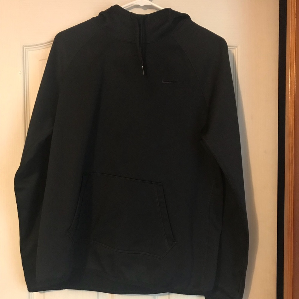 Women’s Black Nike Sweatshirt